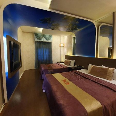 Sun Garden Motel Kaohsiung Exterior foto